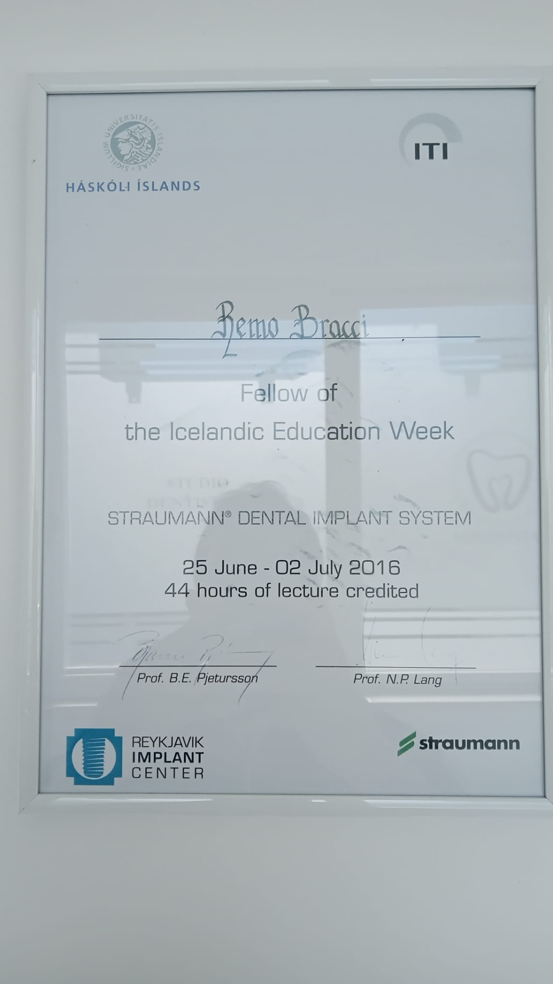 Attestato del Dott. Remo Bracci per l’Icelandic Education Week 2016